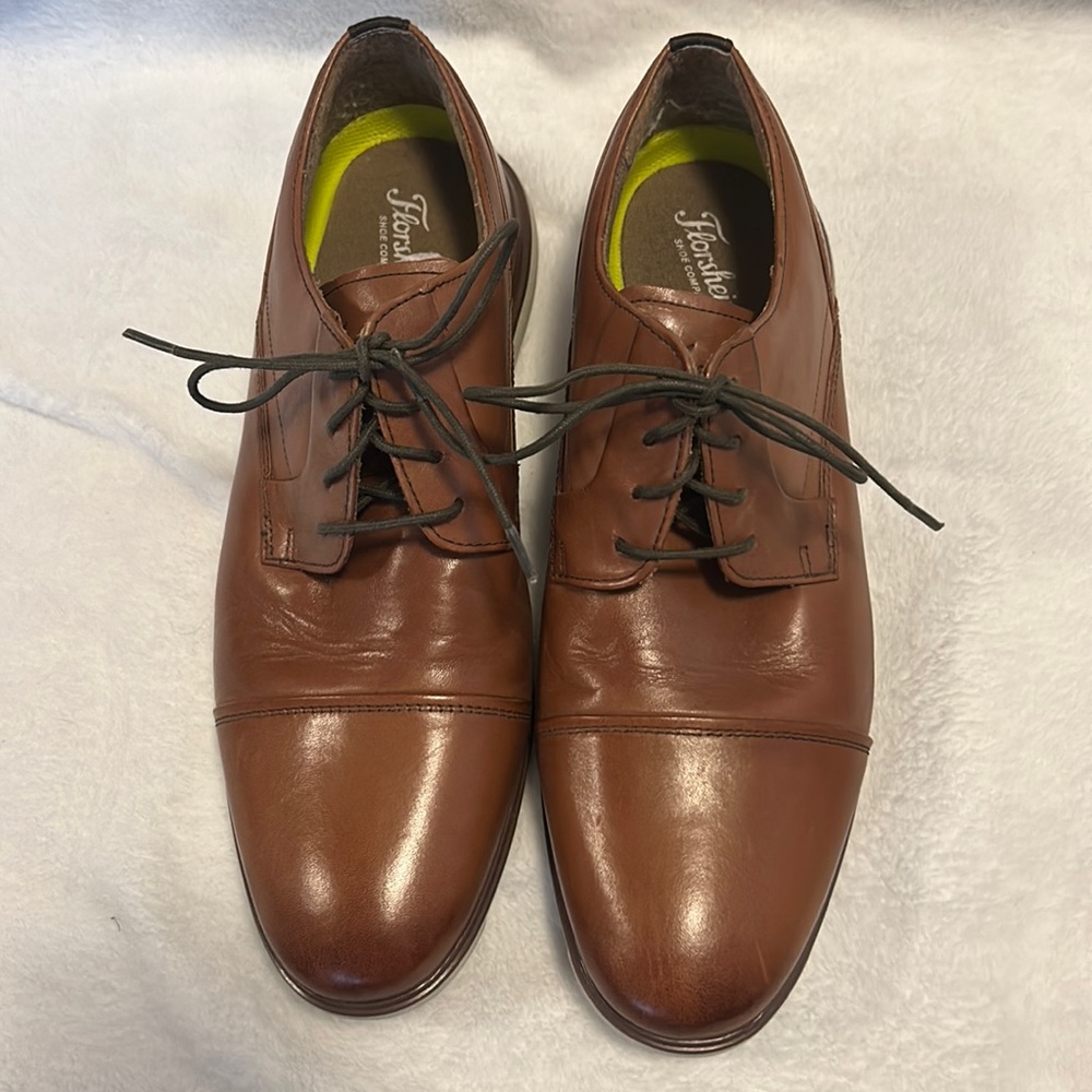 Florsheim Men’s Ignight Cap Toe Oxford (Saddle Tan)